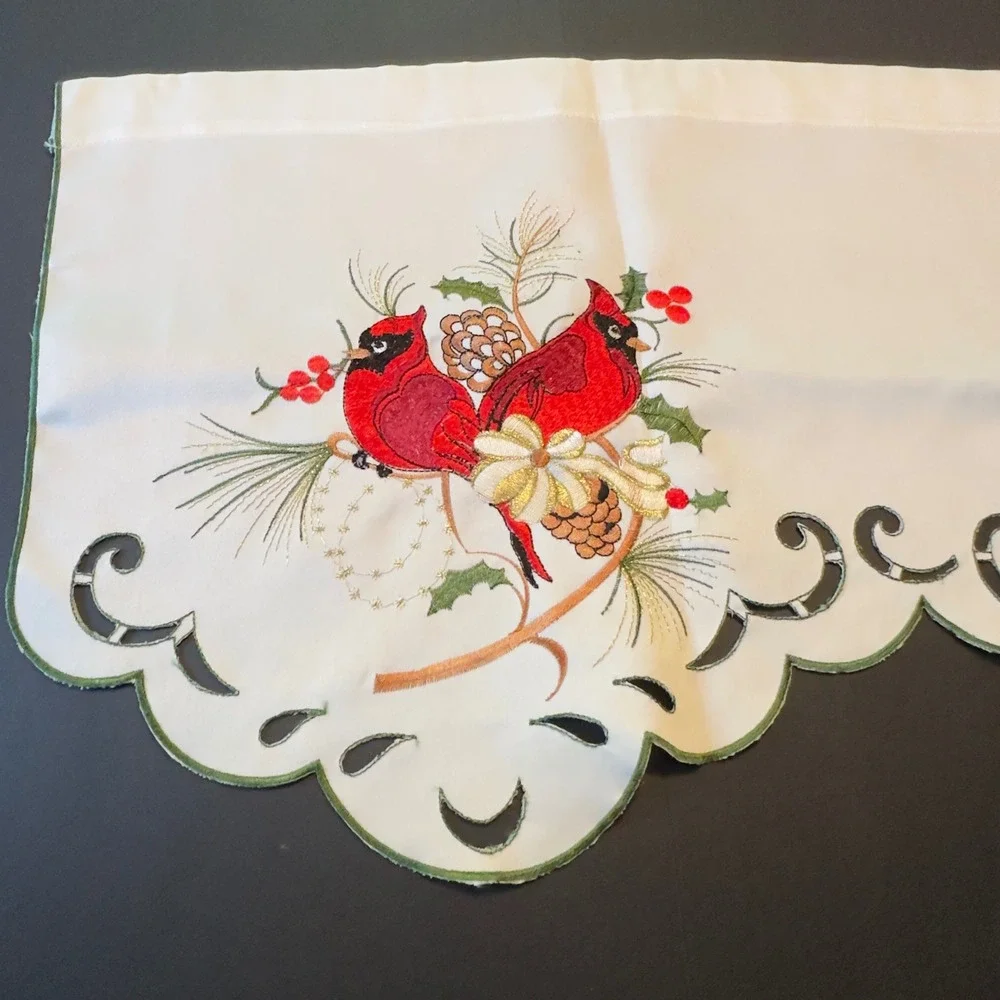 N/A embroidered cardinal